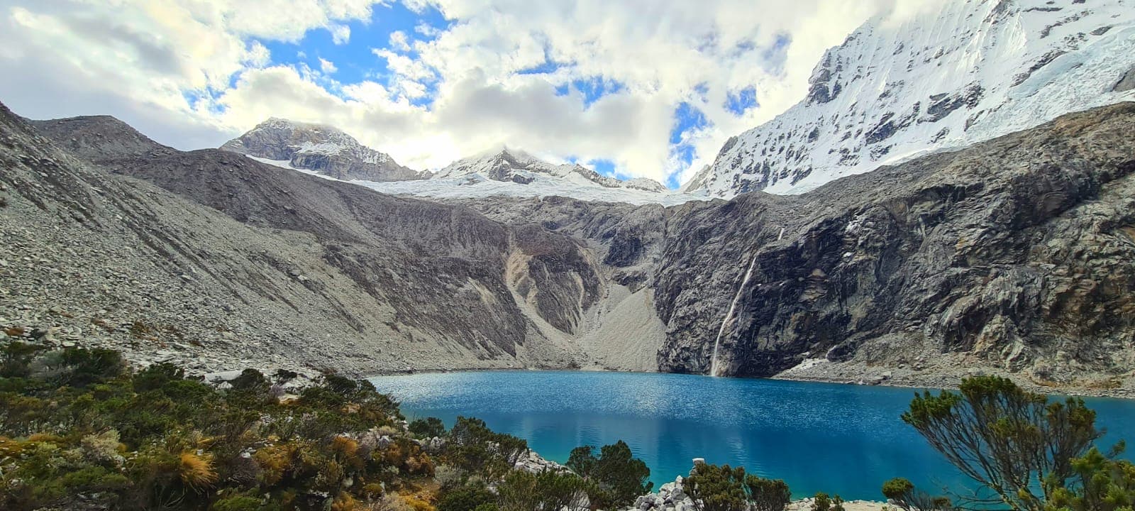Laguna 69, Bílé Kordillery