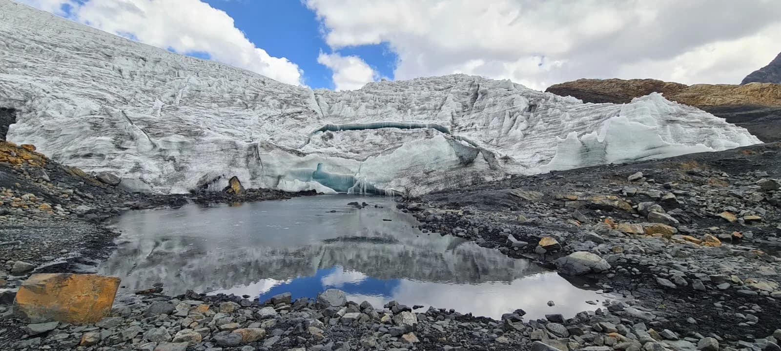 Laguna 69, Bílé Kordillery