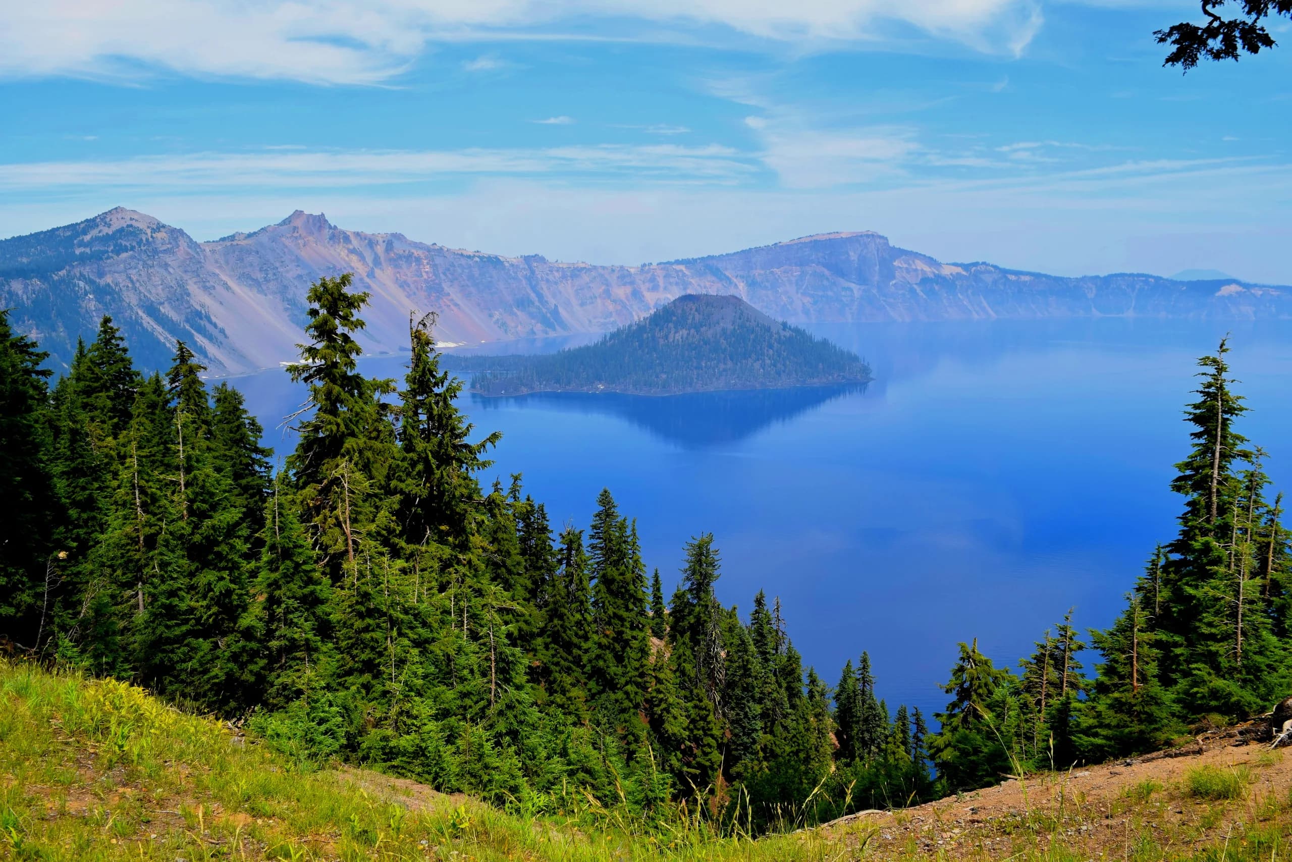 NP Crater Lake